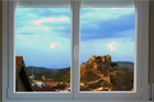 http://www.confortta.com/images/galeria/imatges/finestres/finestra-practicable-oscilo-batent-pvc-alphacan-castell-cardona.jpg