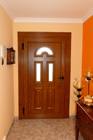 https://www.confortta.com/images/galeria/imatges/portes/porta-entrada-imitacio-fusta-pvc-veka-softline.jpg